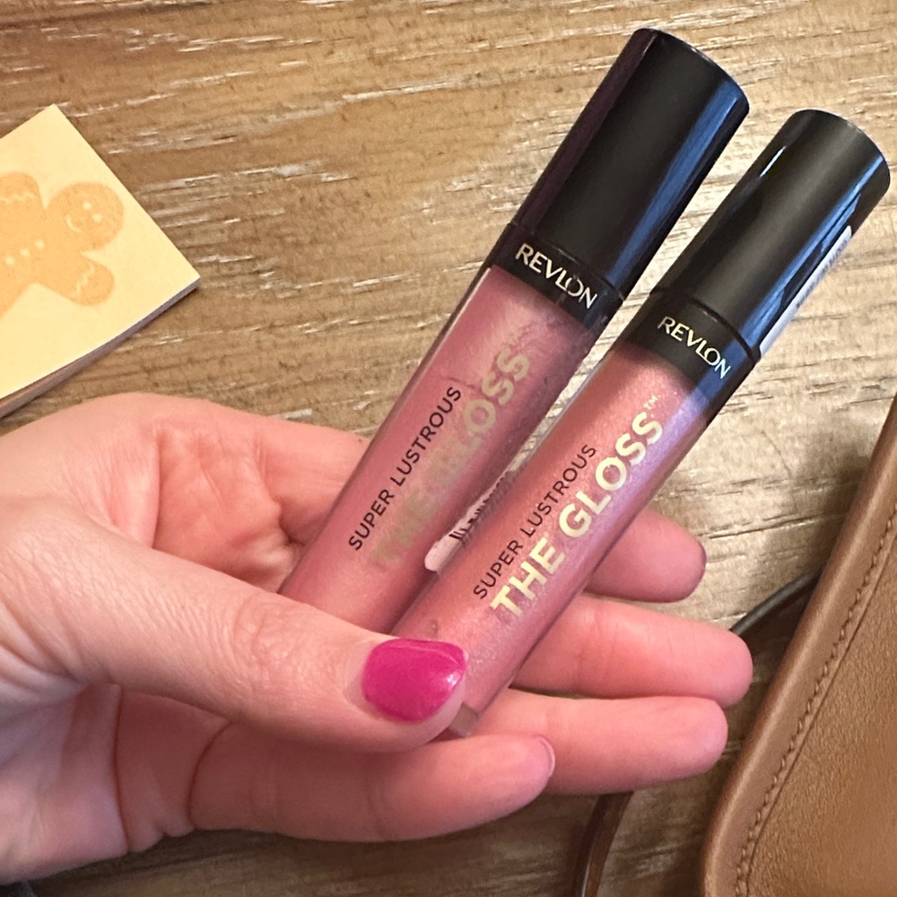 Revlon Super Lustrous The Gloss - Shimmering Pink and Mauve